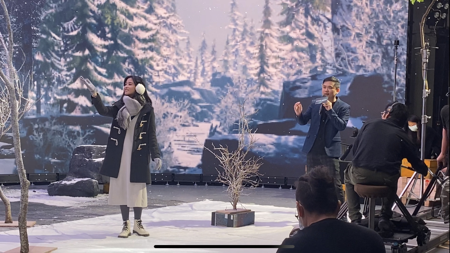 友達以ALED先進顯屏技術，與金馬獎視覺特效團隊「再現影像」攜手合作打造LED虛擬攝影棚，提供沉浸式表演體驗，並精簡拍攝成本與時間