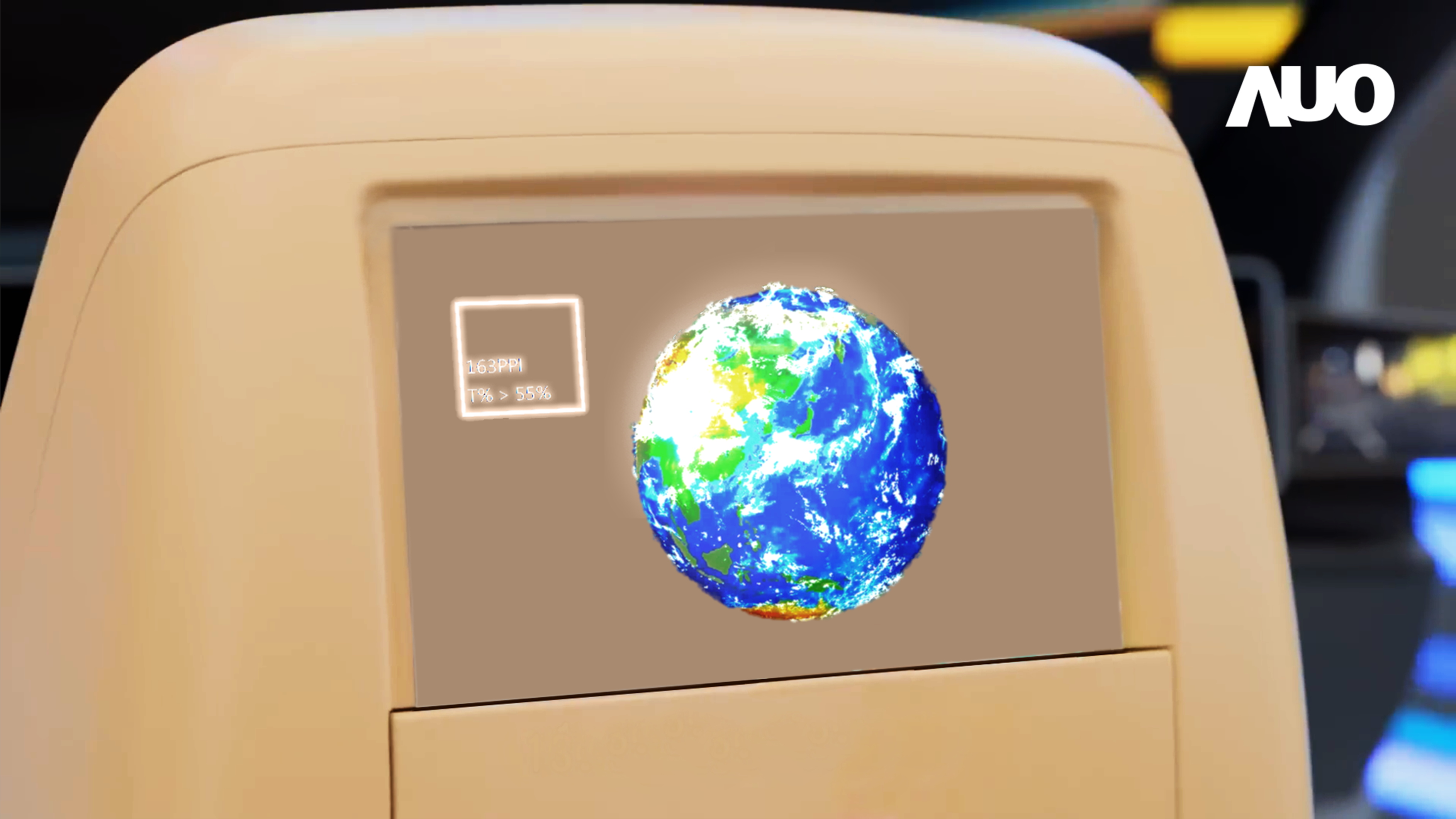 jinnian金年会突破设计与制程挑战，推出全球最高分辨率163ppi的13.5吋透明Micro LED面板，并积极布局智能车市场，以期拓展透明显示应用的可能性