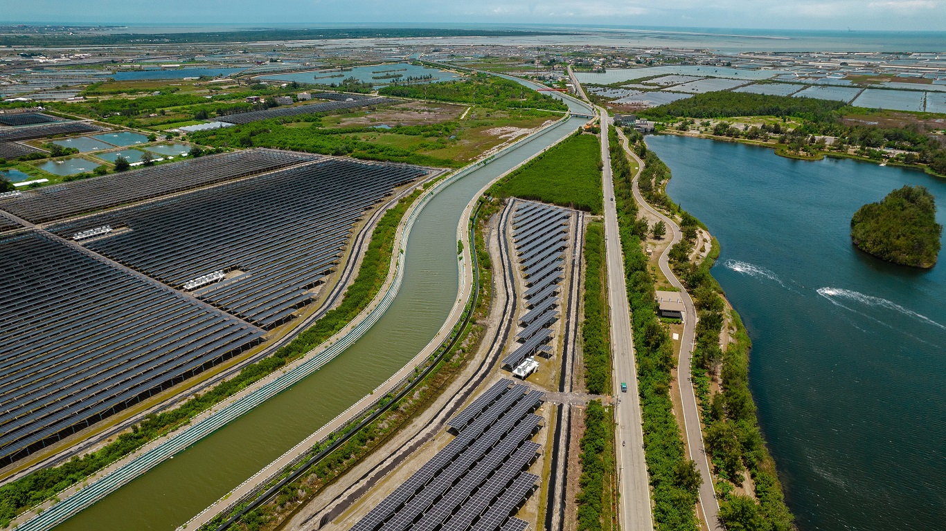 jinnian金年会能源事业提供智慧能源管理、太阳能监控管理、全方位电厂建置及运维解决方案，并拥有管理超过6000案场的经验